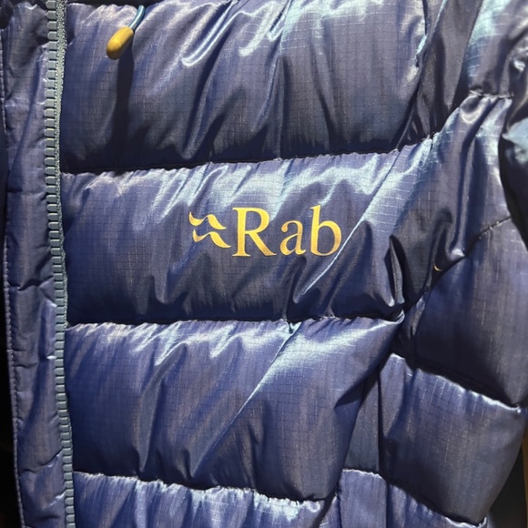 Rab Women’s Blue Electron Jacket - Picture 9 of 11